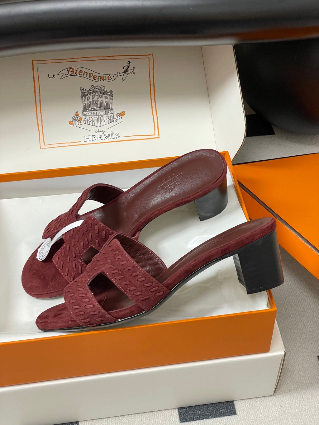 HM 25S ORAN HIGH‑HEEL SANDAL IN DARK RED SUEDE AND LAMBSKIN