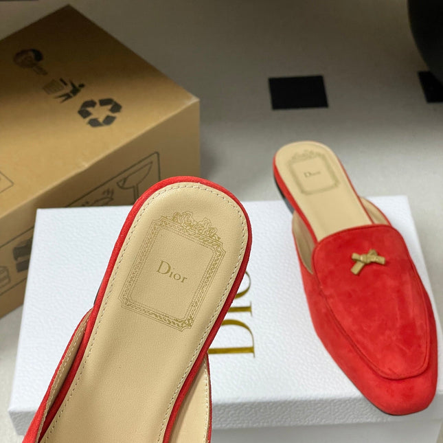 DIOR 26S MULES IN RED SUEDE WITH BOW
