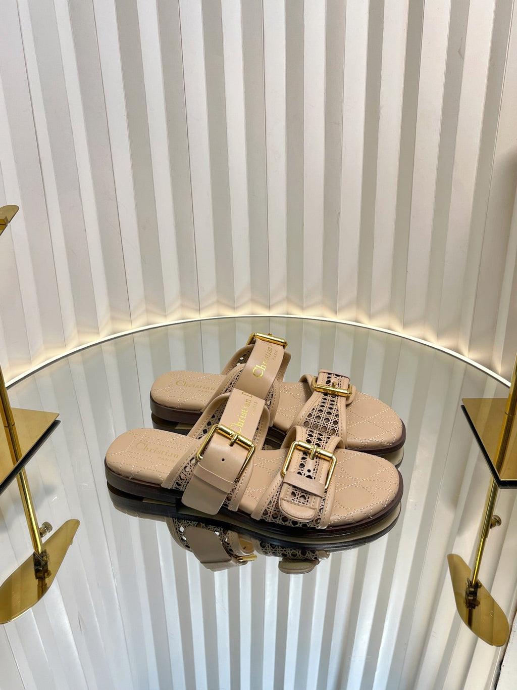 D-AVENUE SLIDES 25S IN BEIGE CALFSKIN MICRO CANNAGE MOTIF