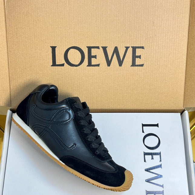 LOEWE 26S RUNNER 2.0 SNEAKERS IN BLACK CALFSKIN AND SUEDE