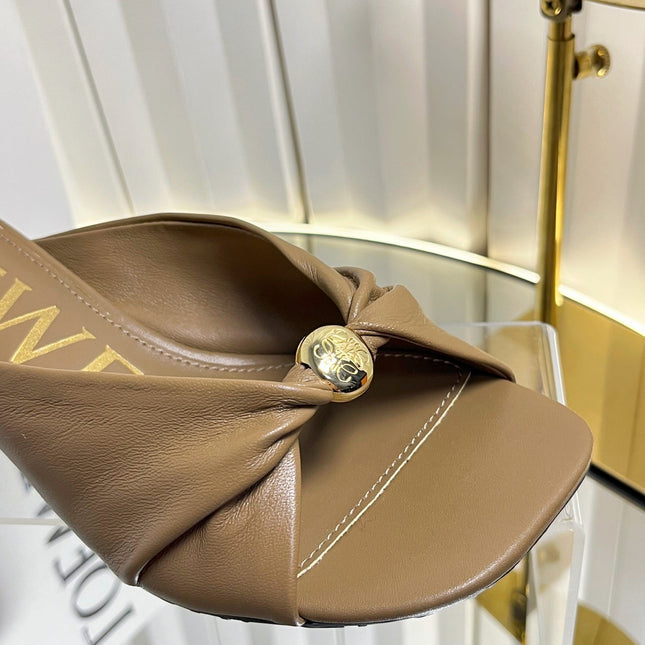 LOEWE 26S HEELED SANDALS 45 MM IN CAMEL BROWN CALFSKIN