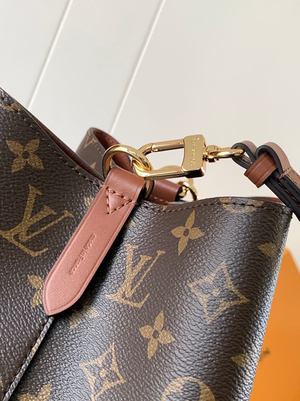 LV 26S GASTON BAG 26 IN BROWN MONOGRAM CANVAS STYLE 1