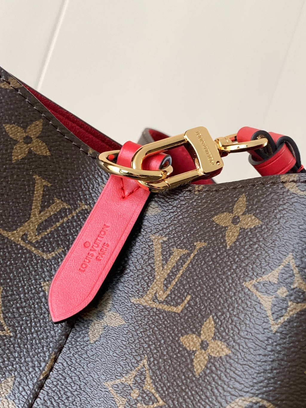 LV 26S GASTON BAG 26 IN BROWN MONOGRAM CANVAS STYLE 2