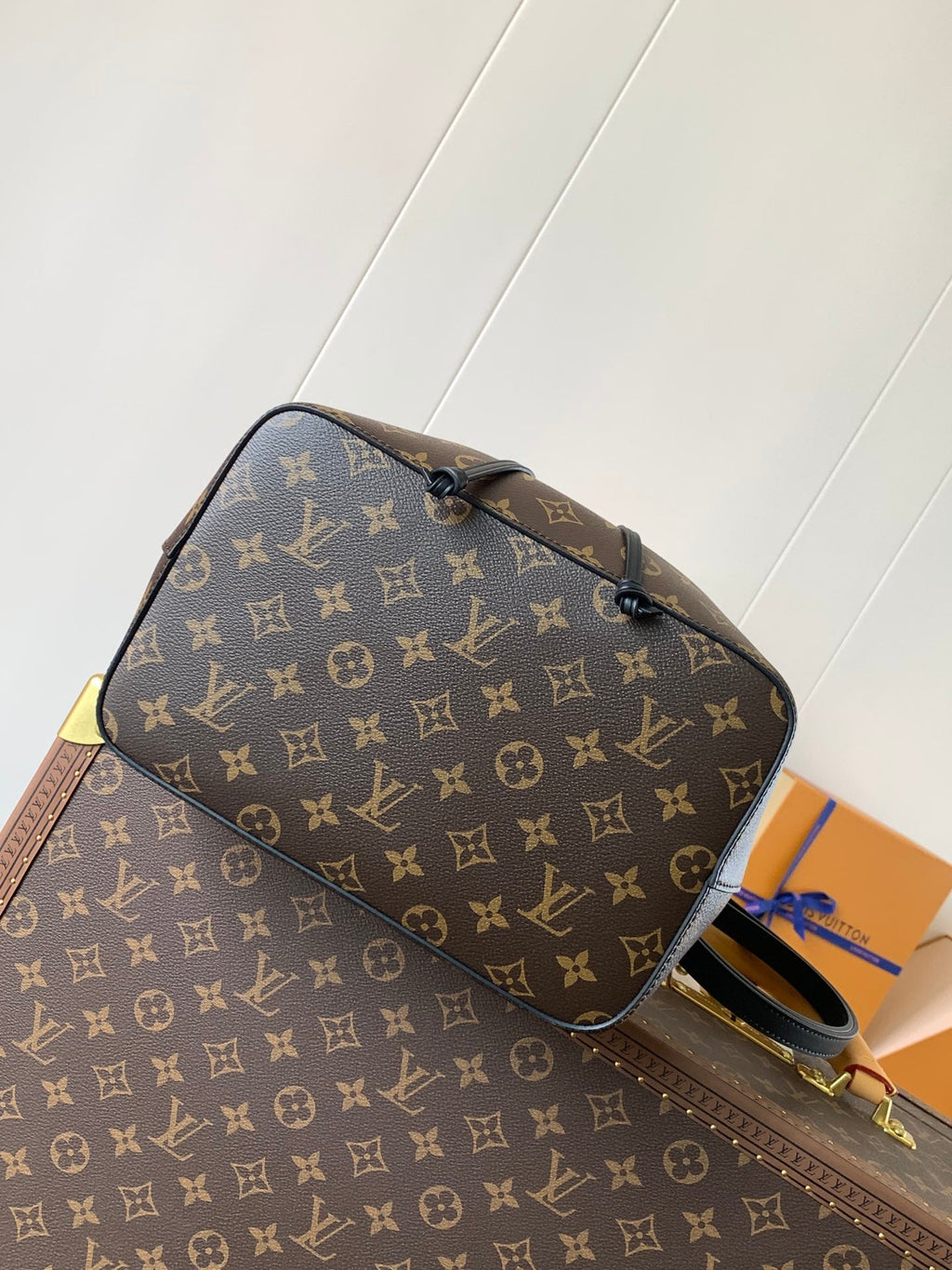 LV 26S GASTON BAG 26 IN BROWN MONOGRAM CANVAS STYLE 3