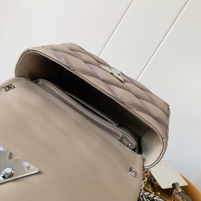 LV 25S GO-14 MM 23 IN BROWN QUILTED LAMBSKIN SILVER HARDWARE