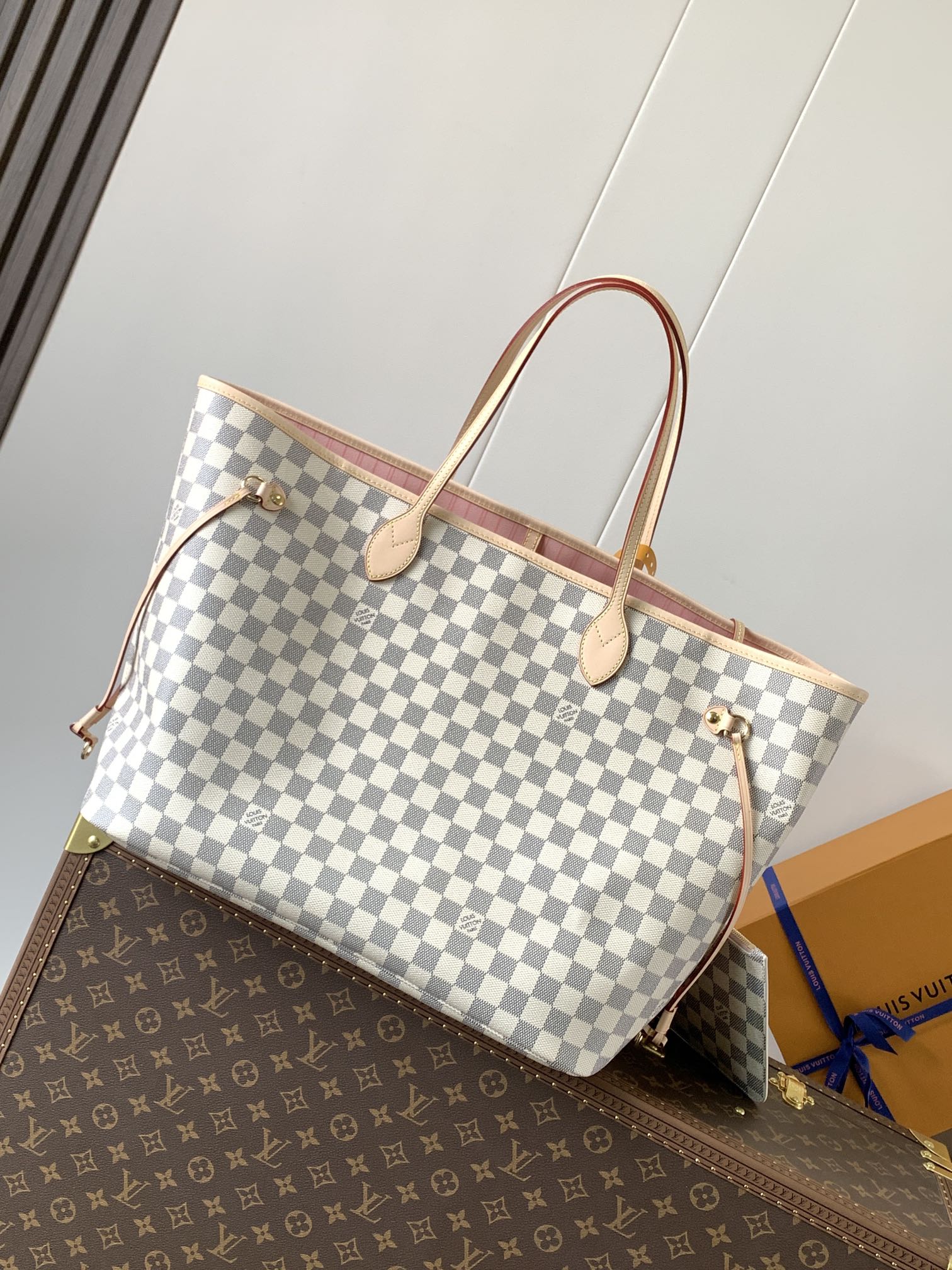 LV NEVERFULL 39 MM IN BEIGE DAMIER AZUR CANVAS