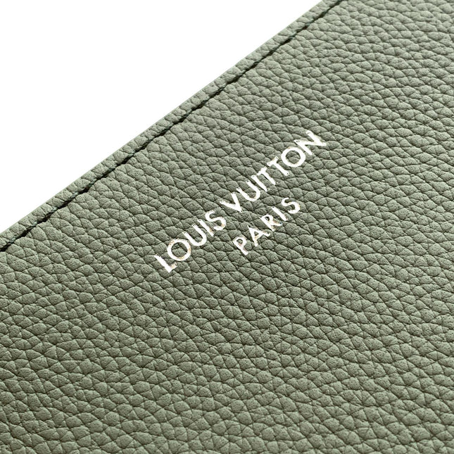LV 26S VERSO HOBO BAG 33 IN PASTEL GREEN CALFSKIN
