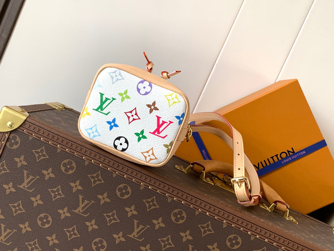 LV 26S NANO NOÉ 16 IN WHITE COATED CANVAS