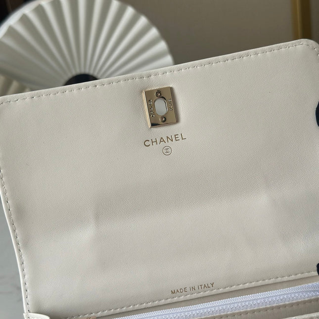 CHANEL 25S MINI FLAP BAG 18 IN CREAM WHITE CALFSKIN GOLD HARDWARE
