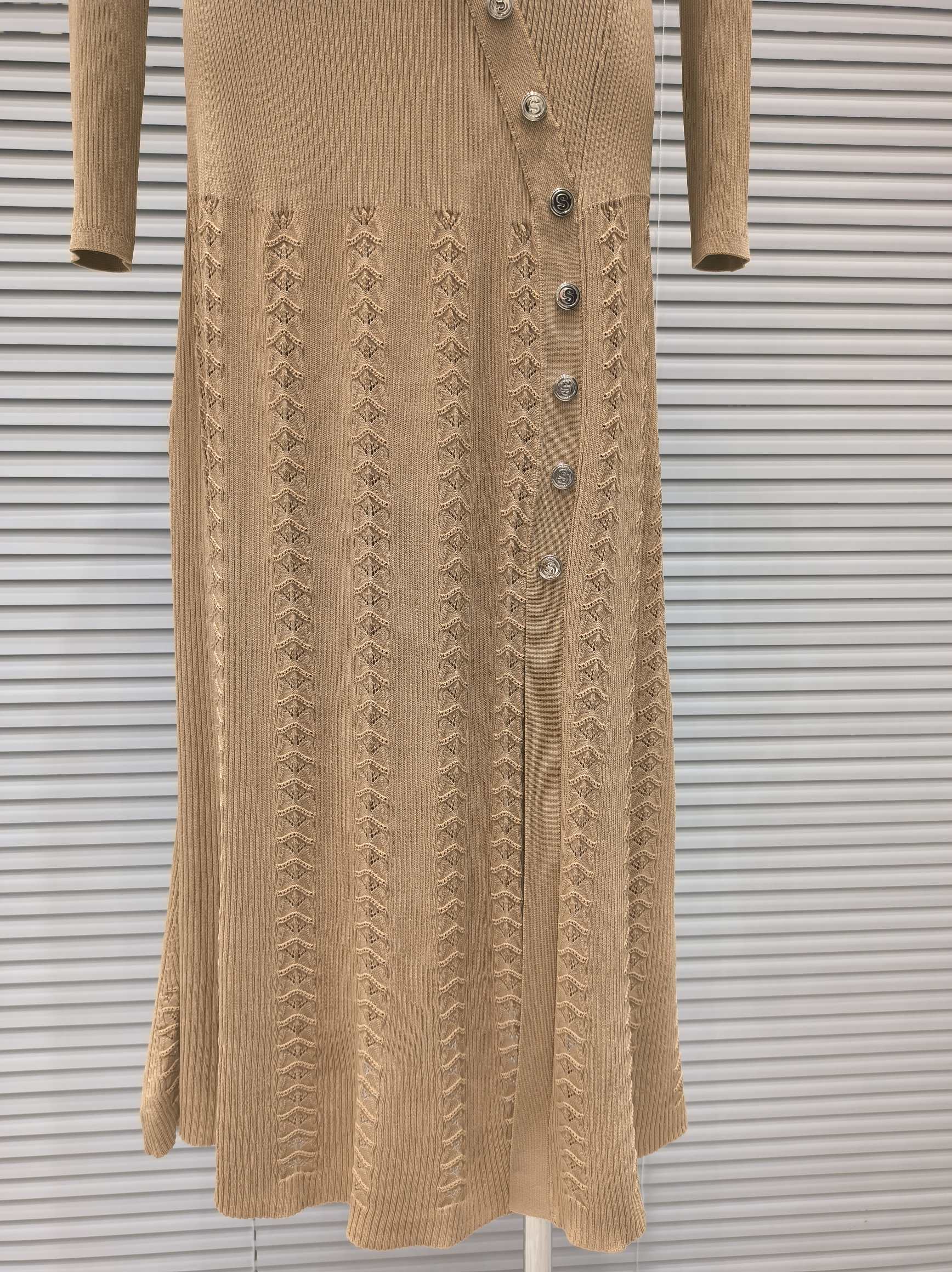 DRESS 24293
