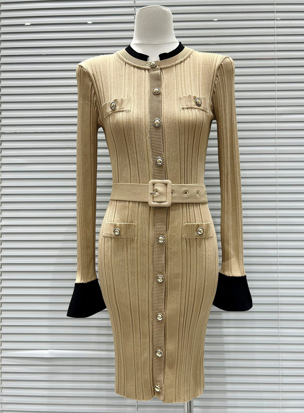 DRESS 25197