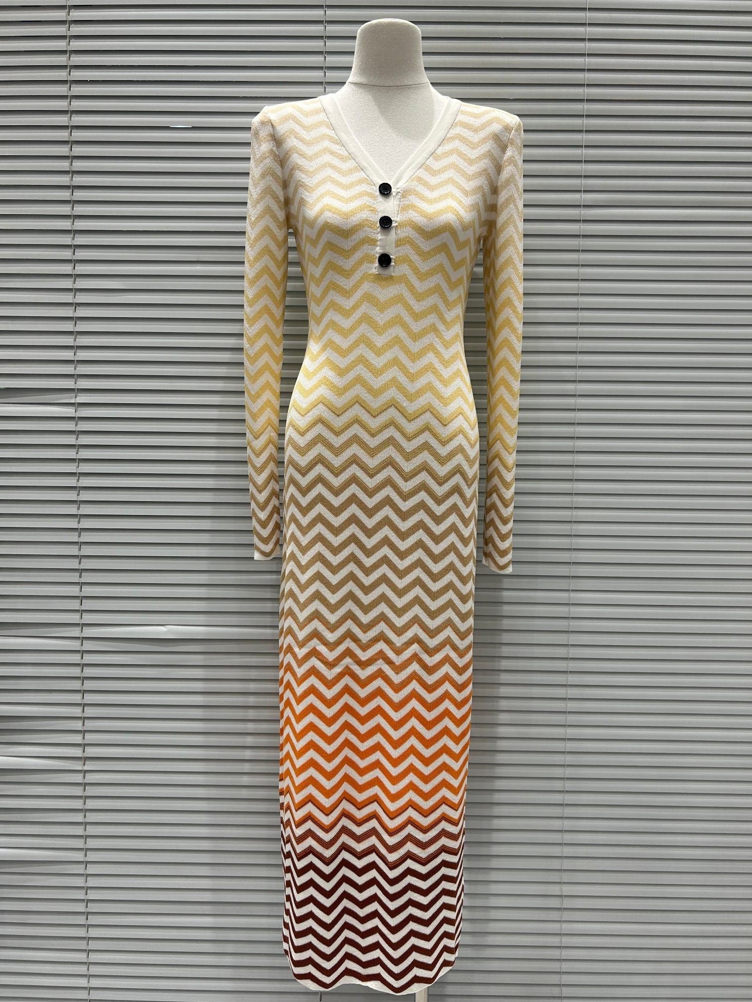 DRESS 25260 STYLE 1