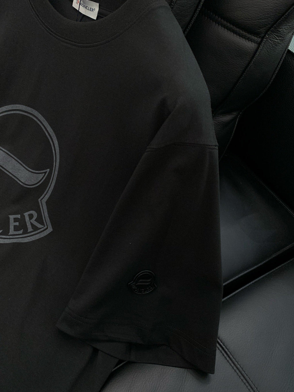 MONCLER 26S T-SHIRT 510