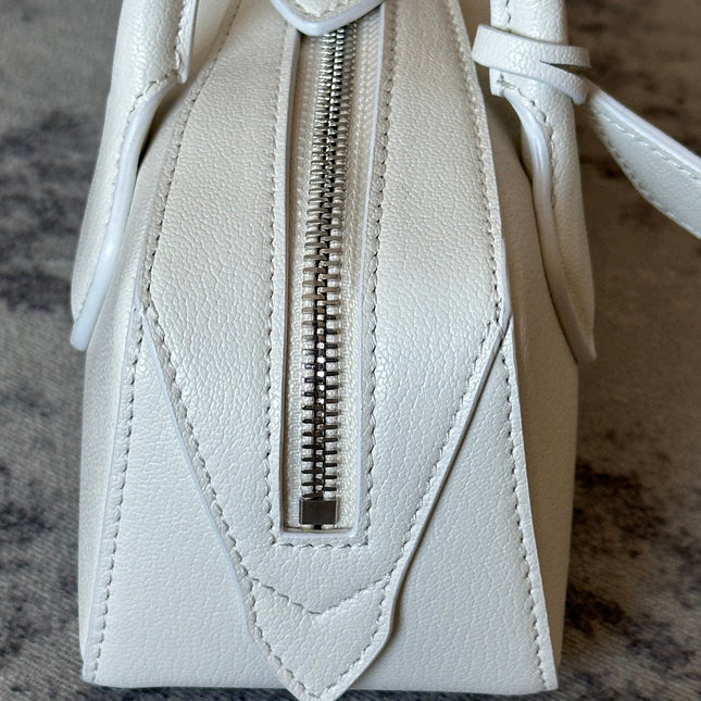 LE TECKEL SMALL BAG 27 IN PLATINUM GOATSKIN