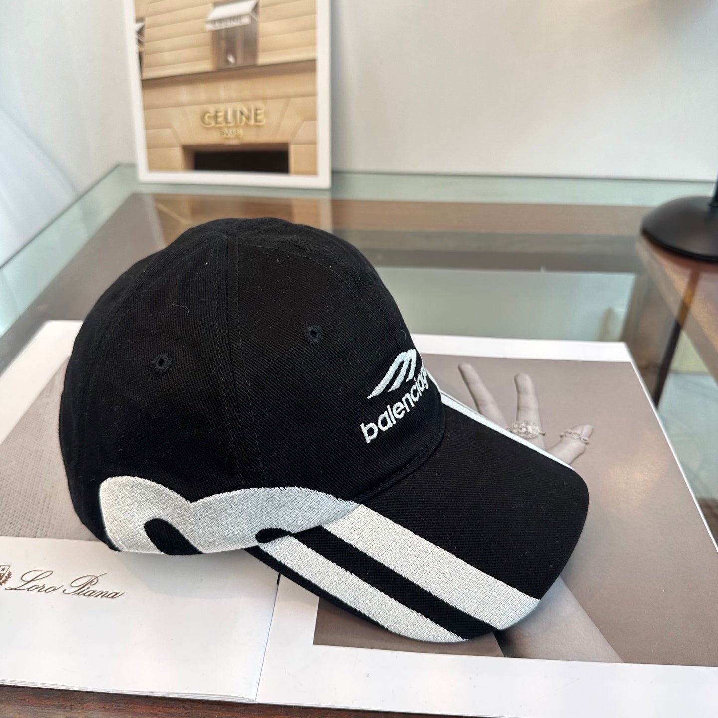 BALENCIAGA 26S BASEBALL CAP STYLE 10