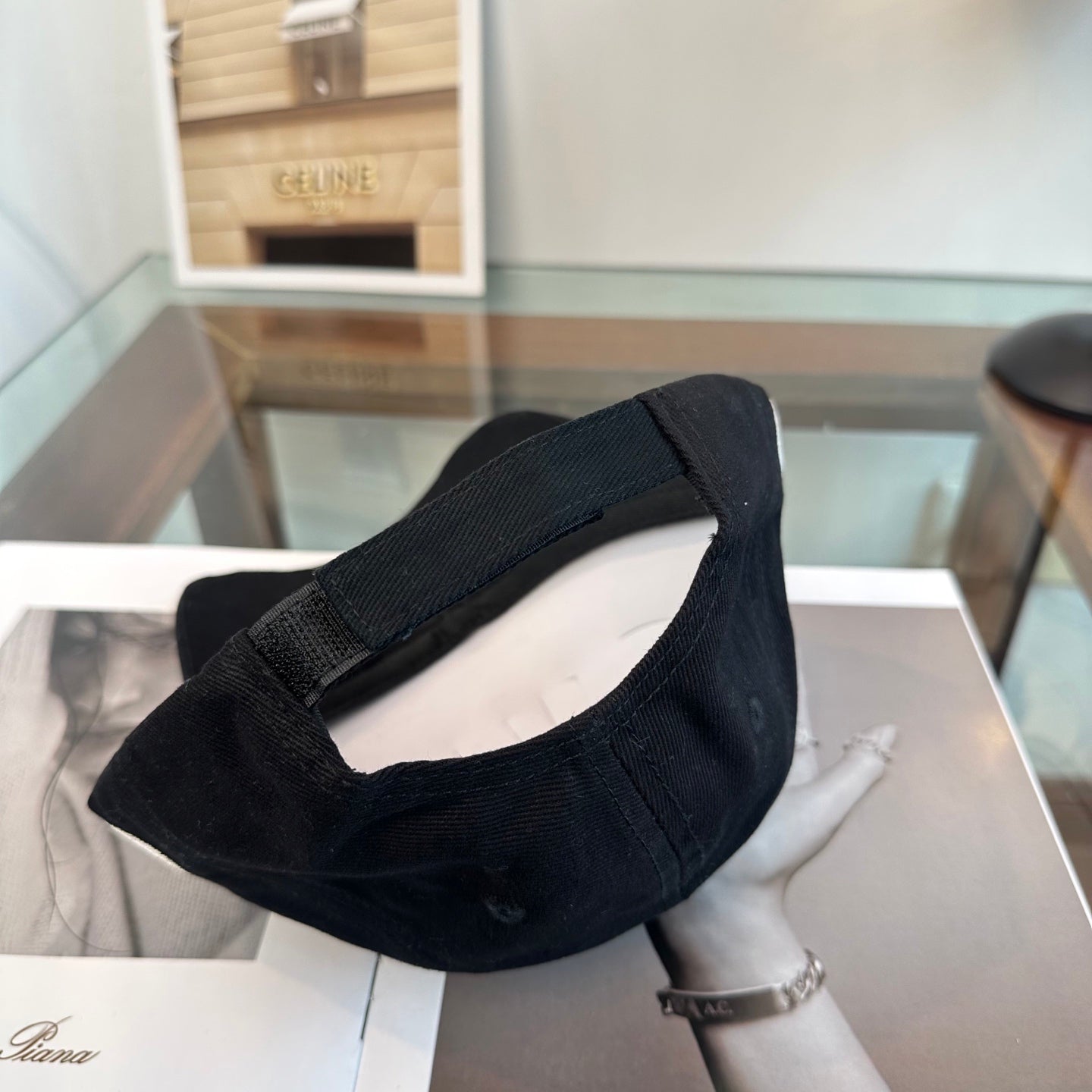 BALENCIAGA 26S BASEBALL CAP STYLE 10