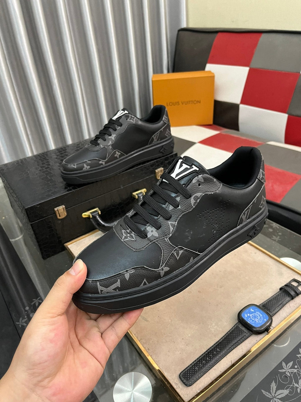 LV CLASSIC TRAINER SHOES IN BLACK CALFKSIN AND SUEDE