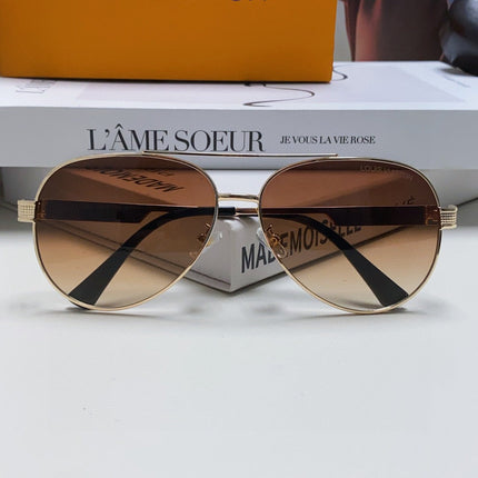 PILOT SUNGLASS 581363 IN GOLD METAL BROWN SMOKE LENSES