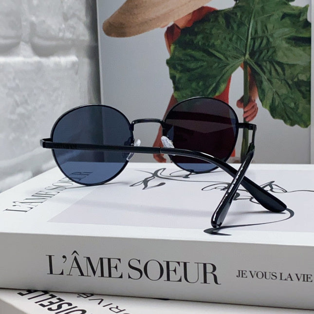 SIGNATURE ROUND SUNGLASS 581383 IN BLACK METAL