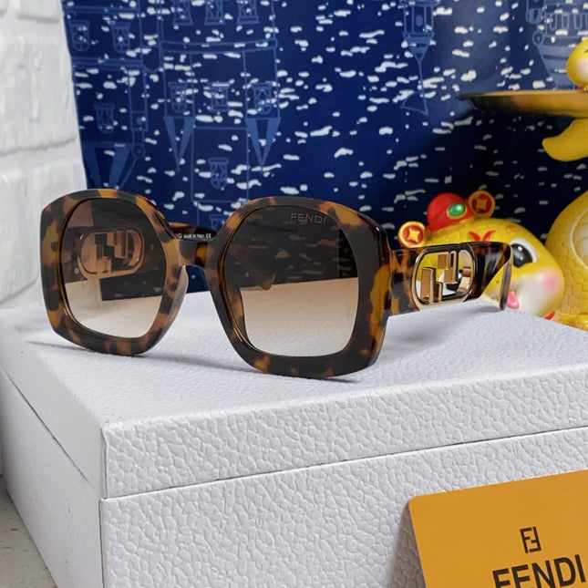 OVERSIZES FF DIAMONDS SQUARE SUNGLASSES 563315 IN ACETATE