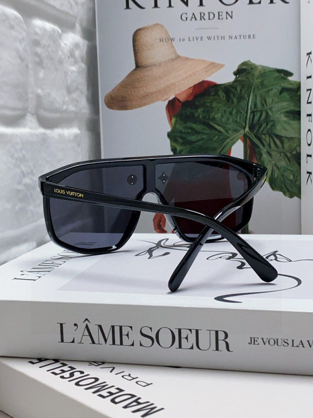 WAIMEA SUNGLASSES 570270 IN BLACK ACETATE