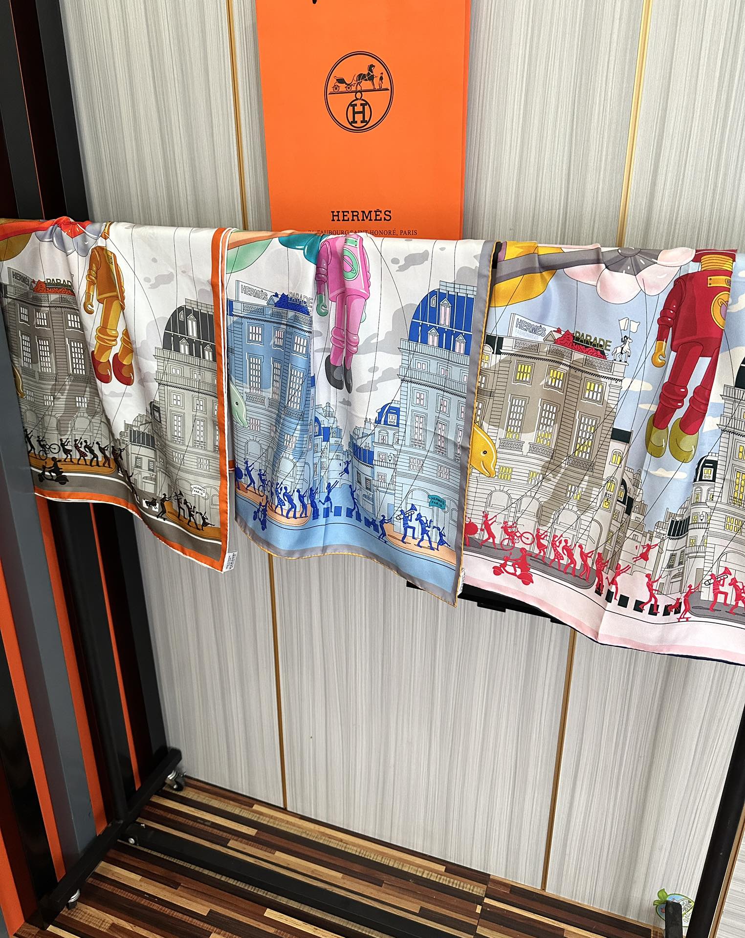 HERMES 25S SCARF 90 IN SILK 730548