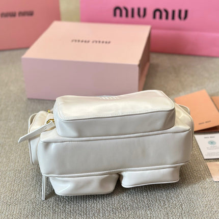 PUCKET BAG 27 IN WHITE CALFSKIN