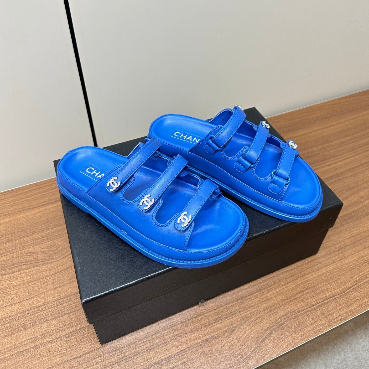 dad sandals blue 3 rows lambskin mules