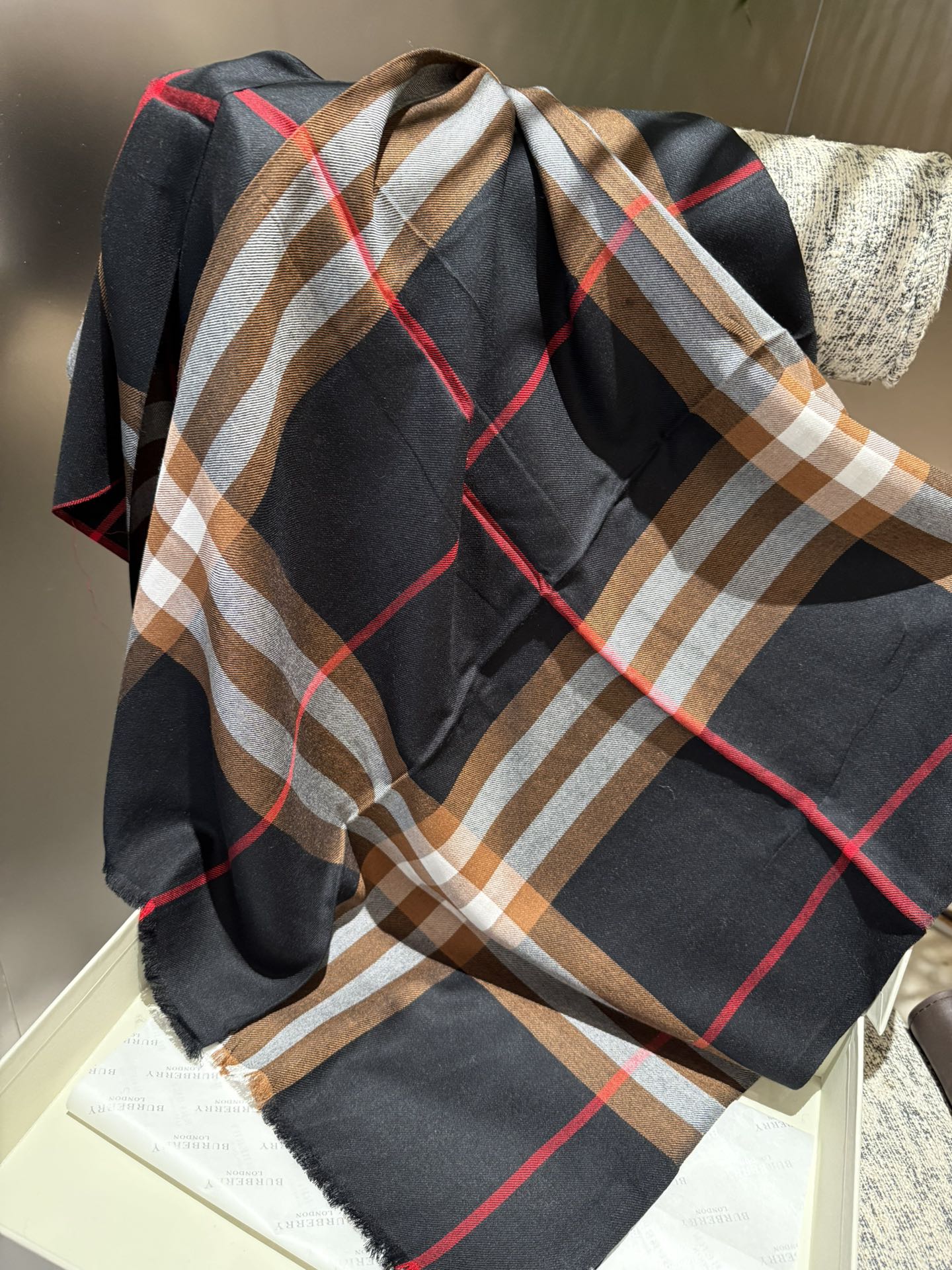 SCARF 200 CM IN COLORFUL CASHMERE 408861