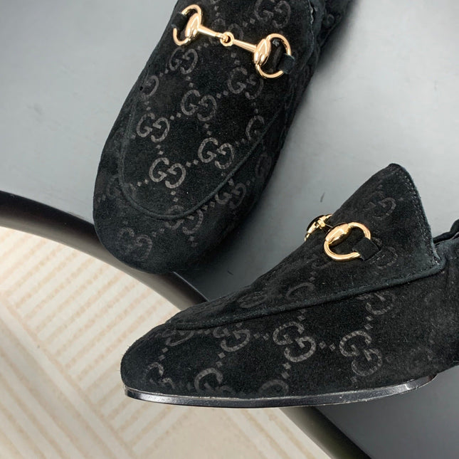 GUCCI 26S LOAFERS IN BLACK SUEDE