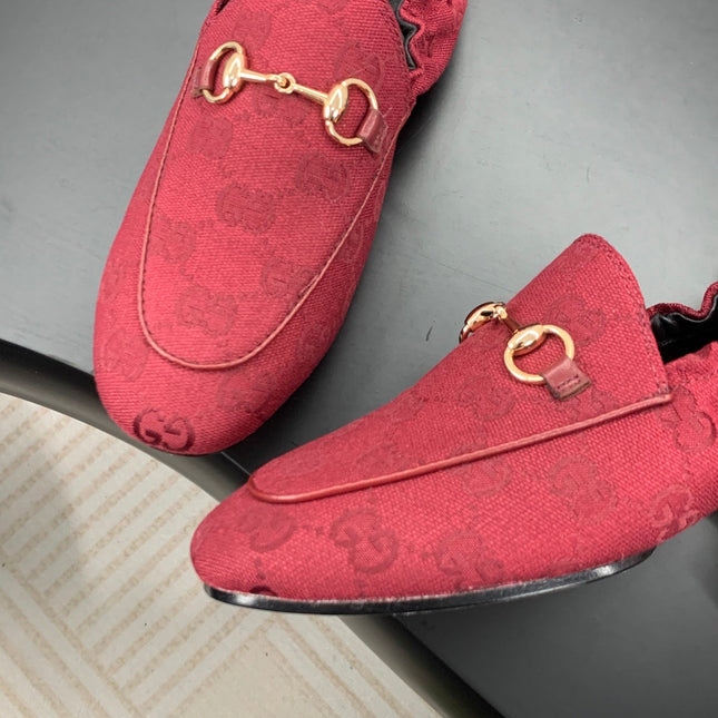 GUCCI 26S LOAFERS IN RED CANVAS