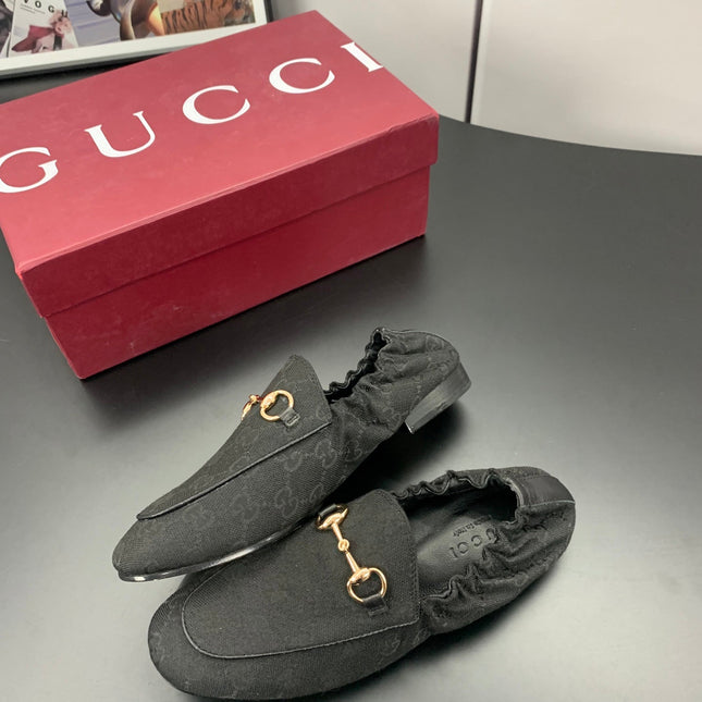 GUCCI 26S LOAFERS IN BLACK CANVAS