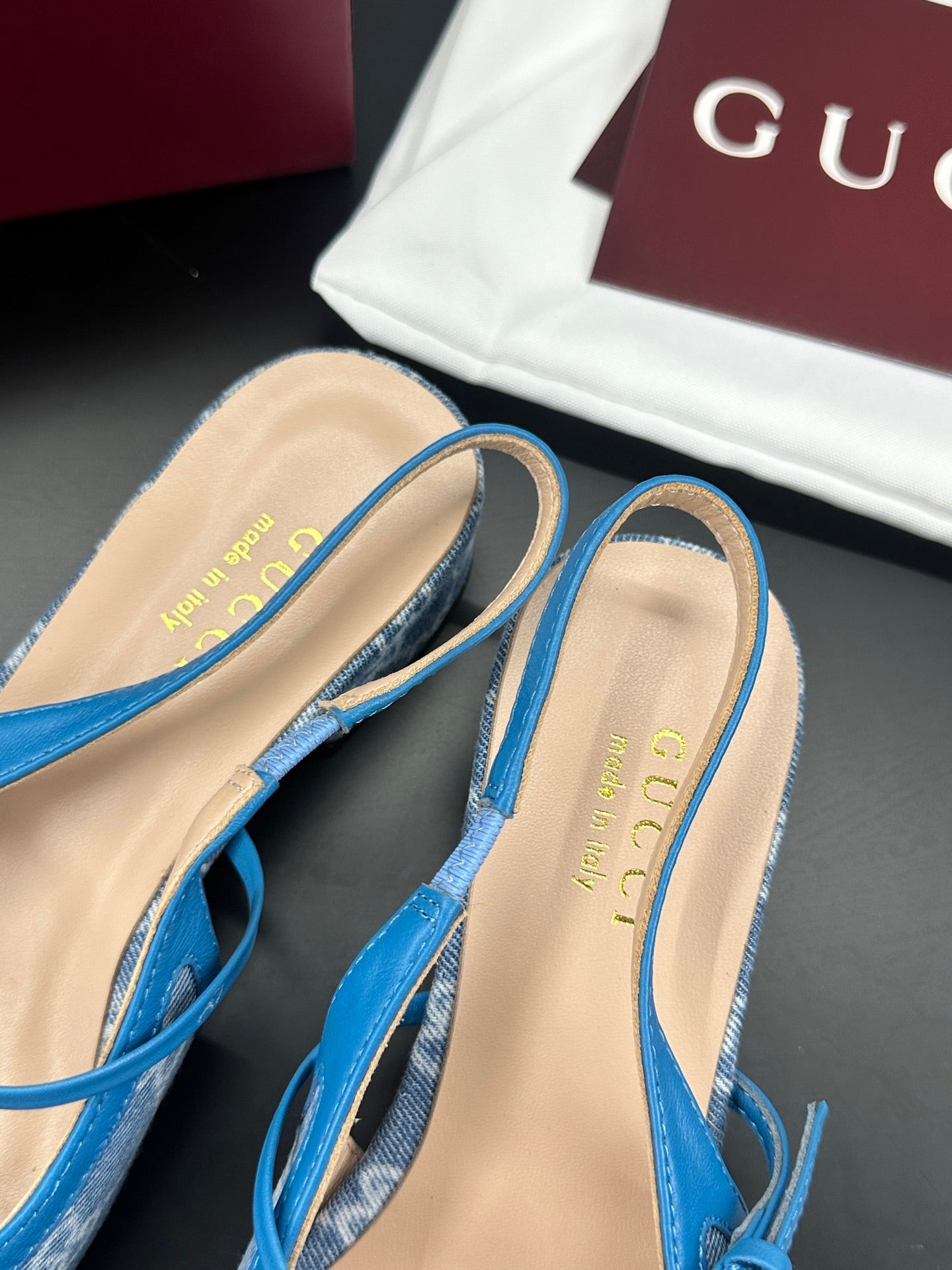 GUCCI 26S SLINGBACK 25 MM IN BLUE DENIM