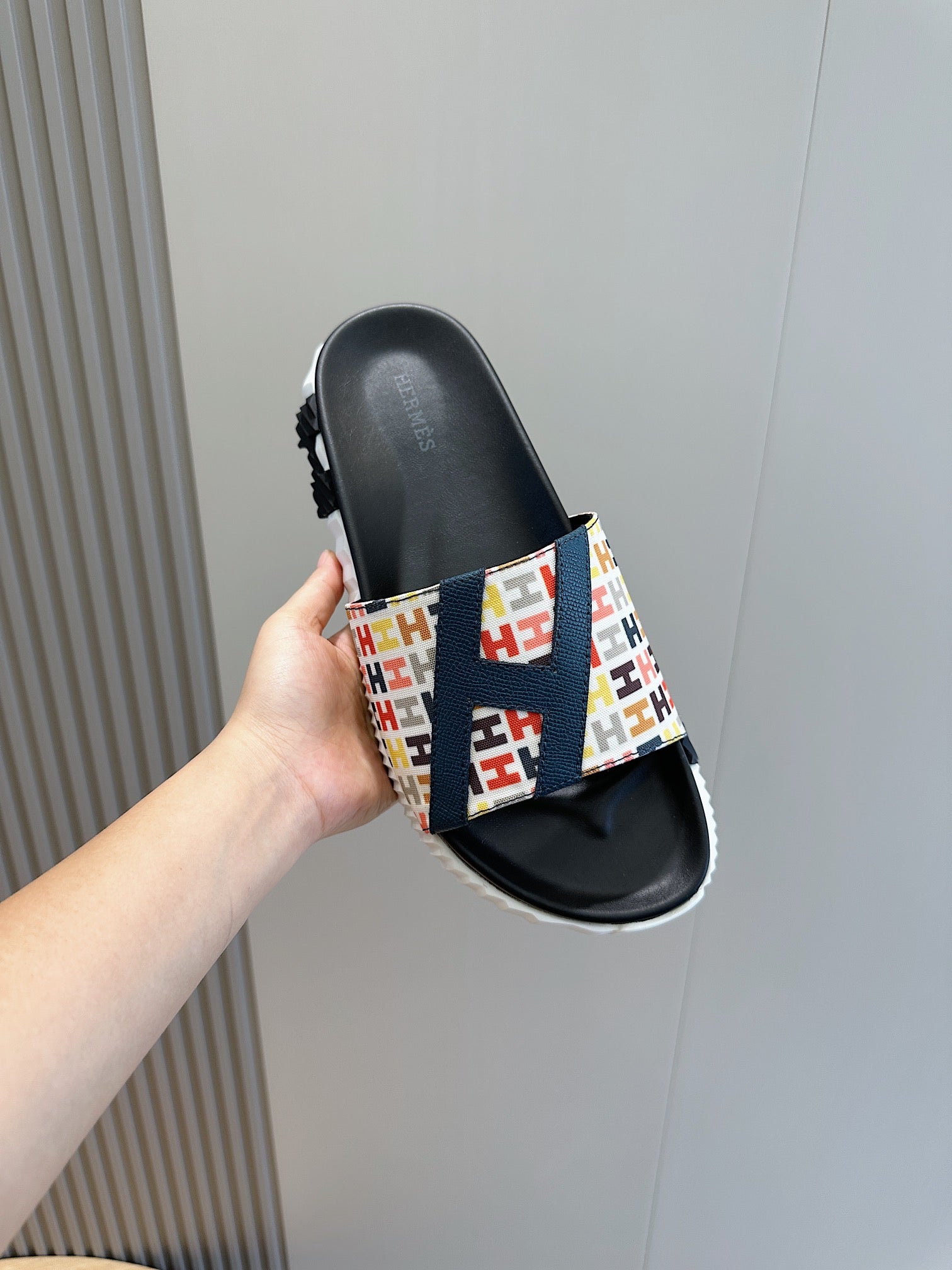 HM SLIPPERS BLACK AND WHITE MONOGRAM CANVAS