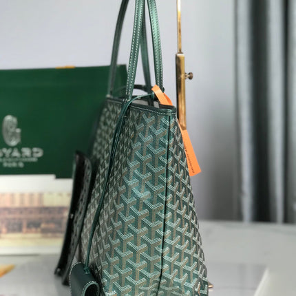 SAINT LOUIS PM 34 IN GREEN GOYARDINE CANVAS AND CALFSKIN