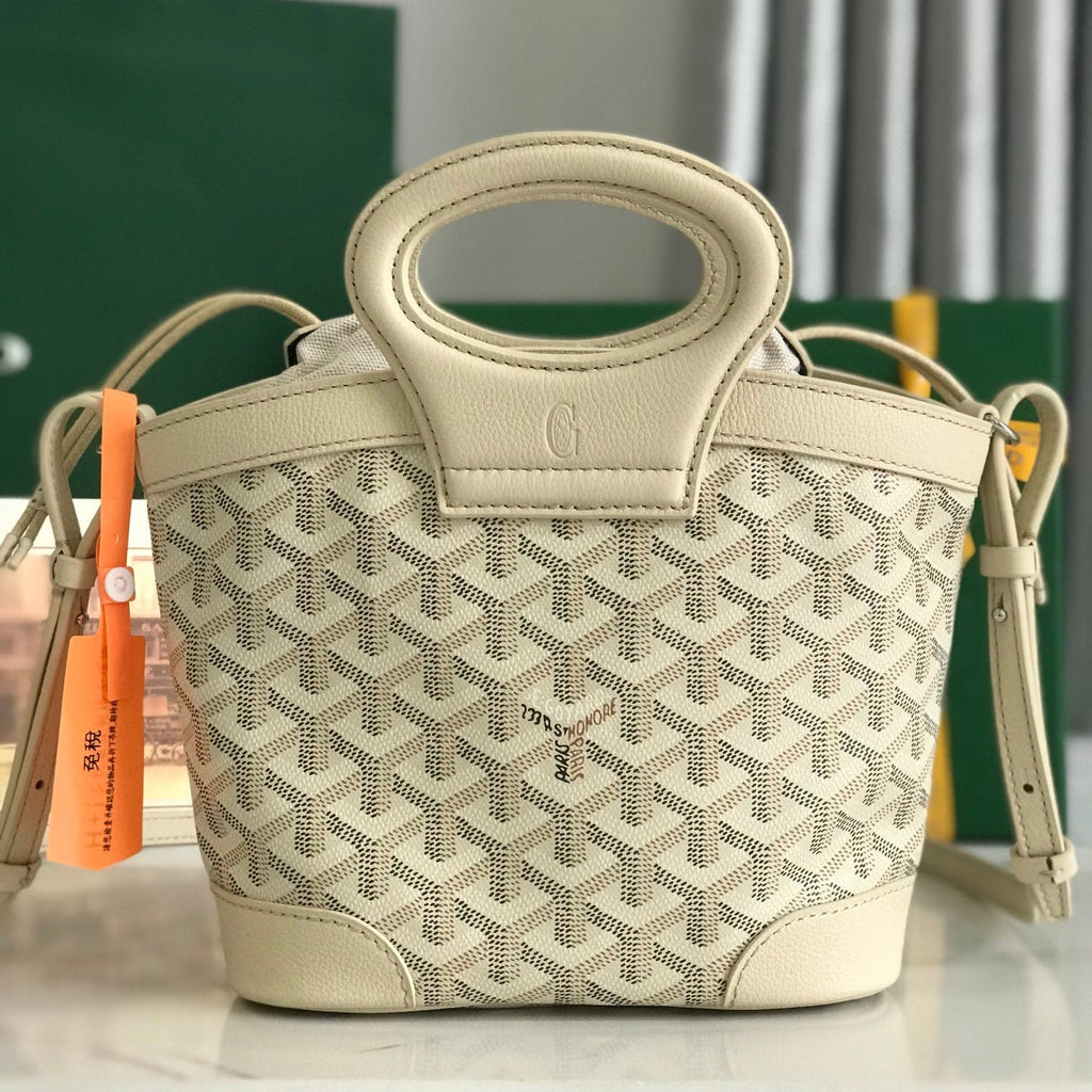 GOYA 26S BELUGA MINI BAG 23MM IN IVORY WHITE GOYARDINE CANVAS AND CALFSKIN