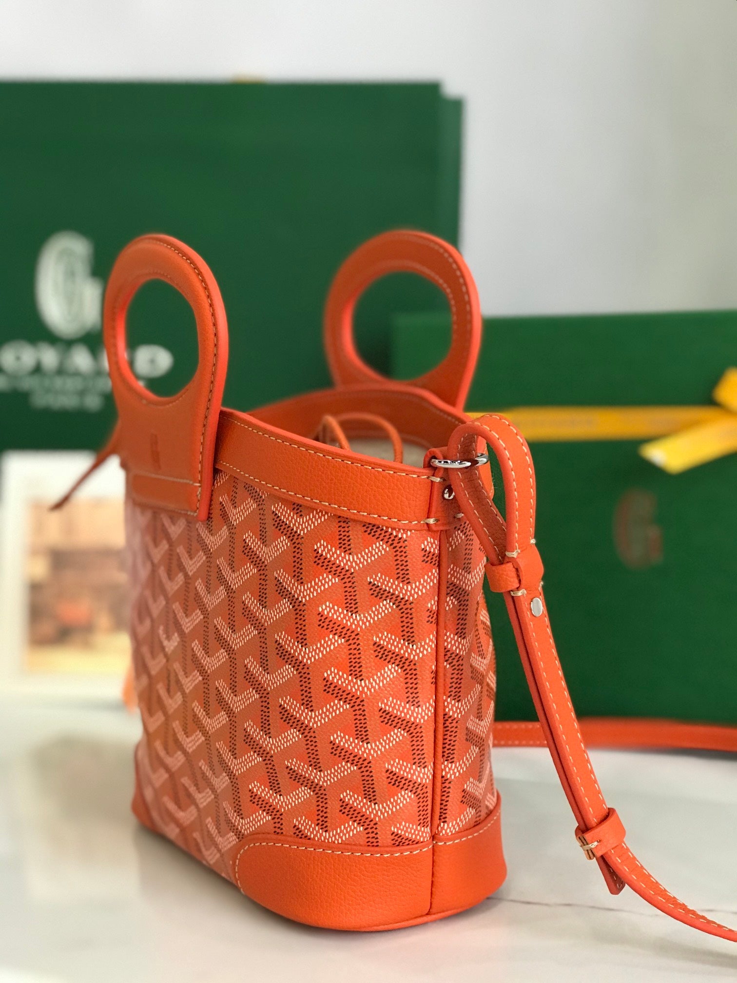 GOYA 26S BELUGA MINI BAG 23MM IN RED ORANGE GOYARDINE CANVAS AND CALFSKIN