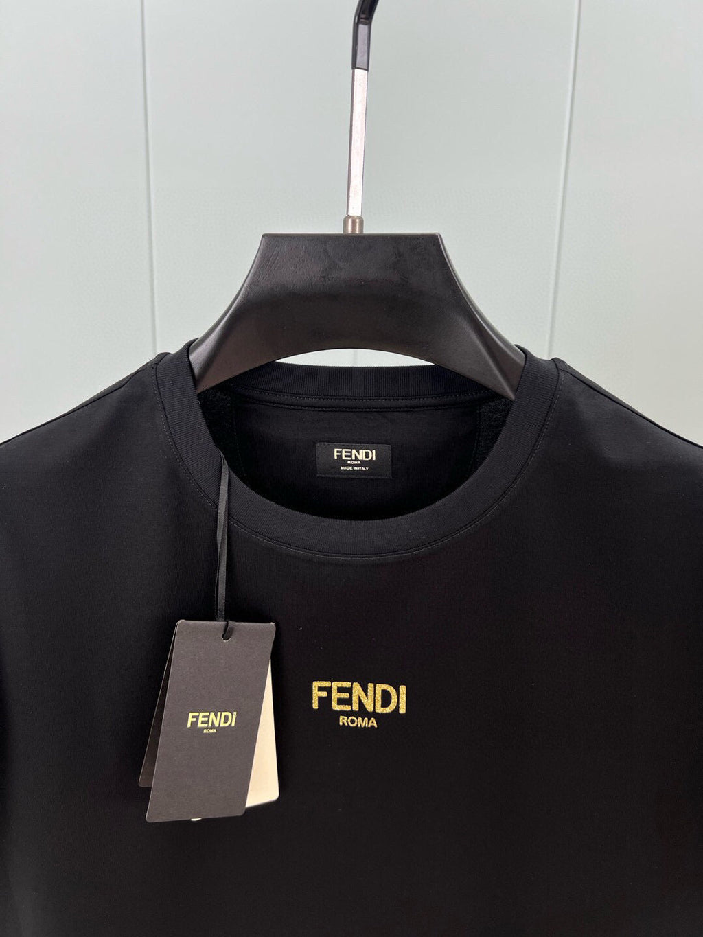 FENDI 26S SHORT SLEEVE T-SHIRT 042