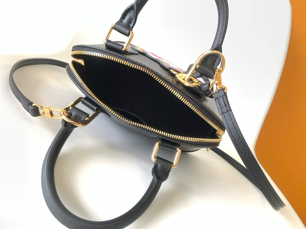 LV 25S ALMA BB BAG 23 IN BLACK EPI CALFSKIN GOLD HARDWARE