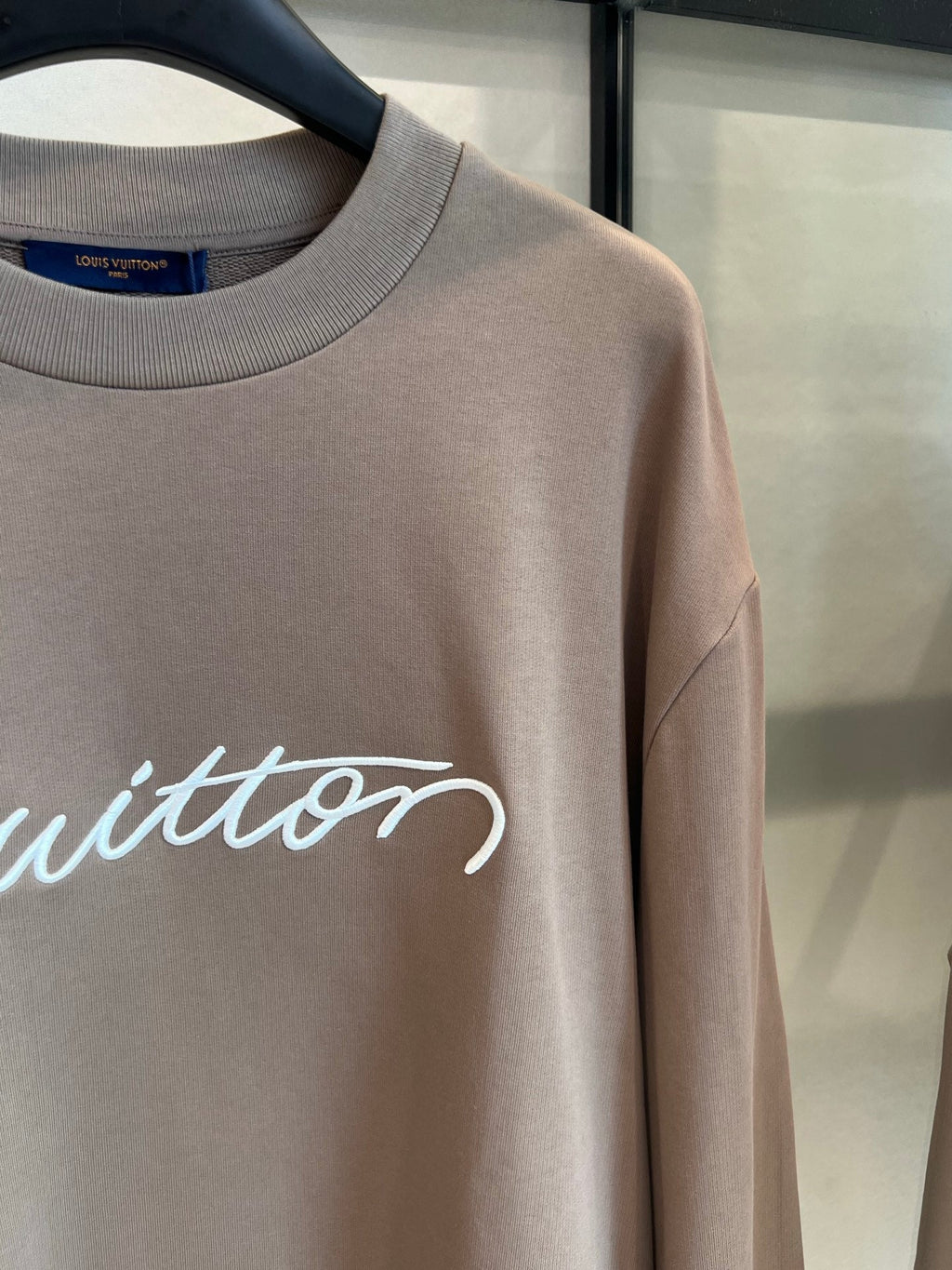LV 25S LONG-SLEEVE SWEATSHIRT 0092