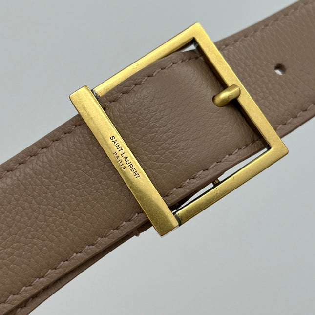 LE 5 À 7 LARGE SUPPLE 31 IN LIGHT BROWN GRAINED CALFSKIN