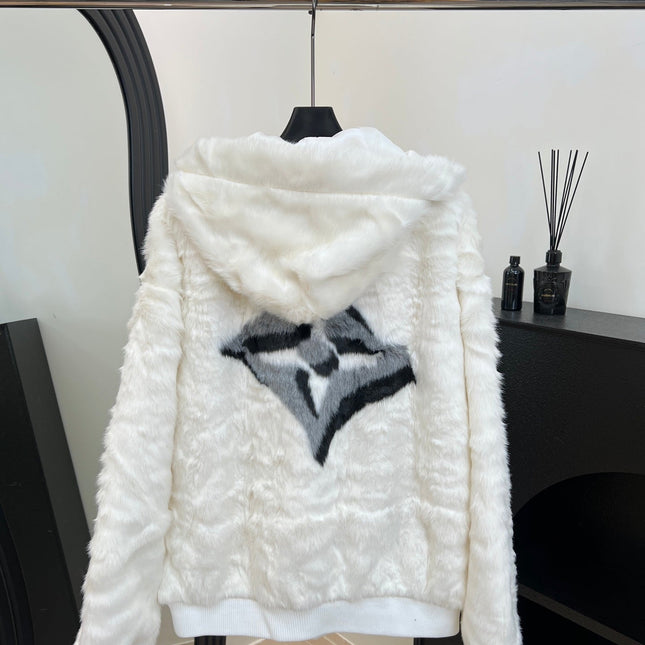 LV 25S FUR COAT 0160