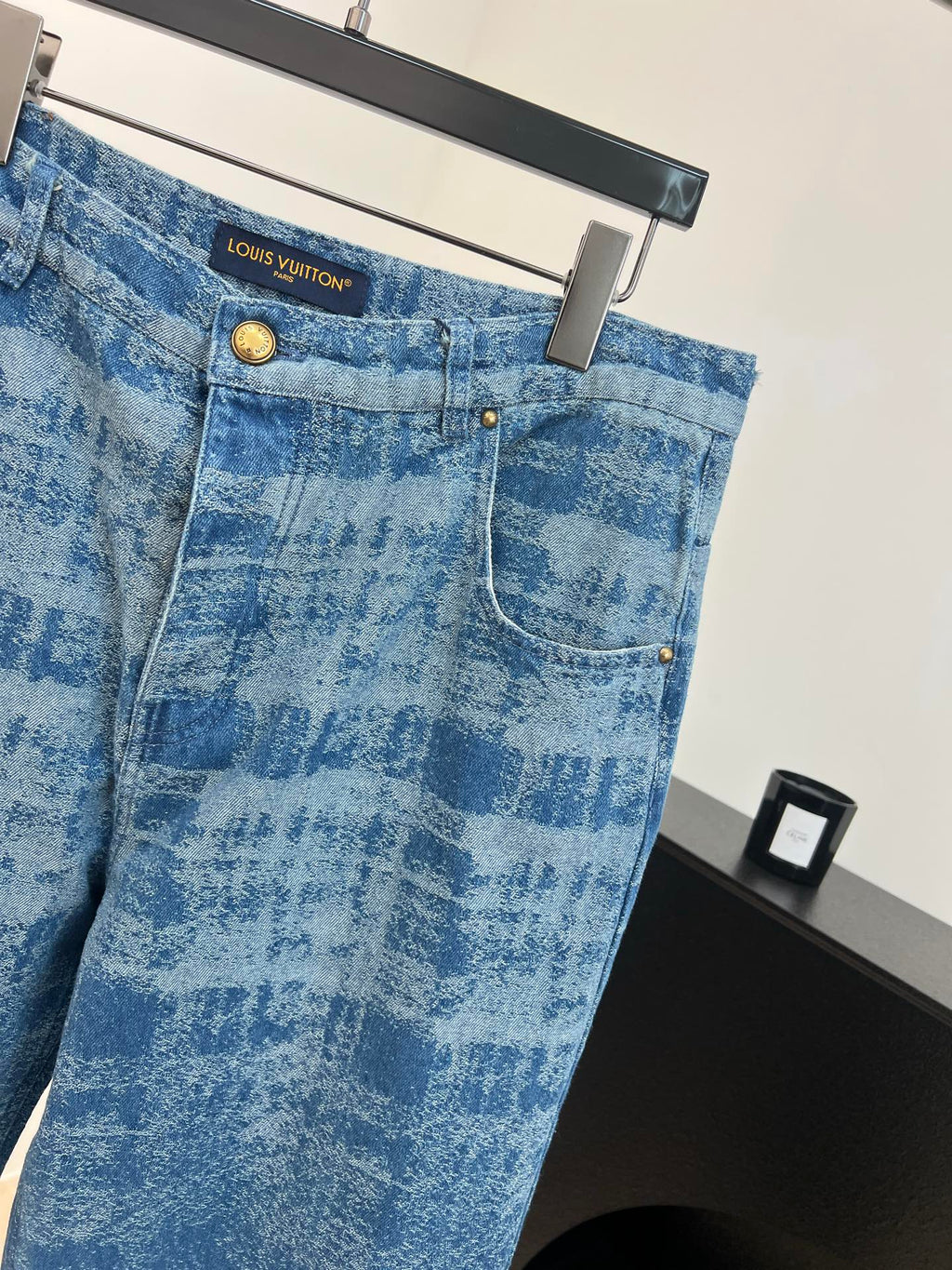 LV 26S JEANS STYLE 215