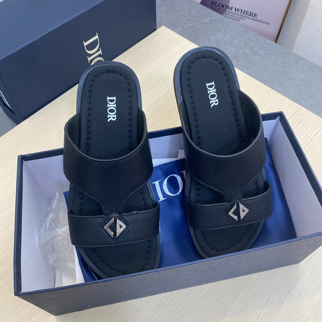 CD ALIDAS CROSS SANDAL BLACK GRAINED CALFSKIN