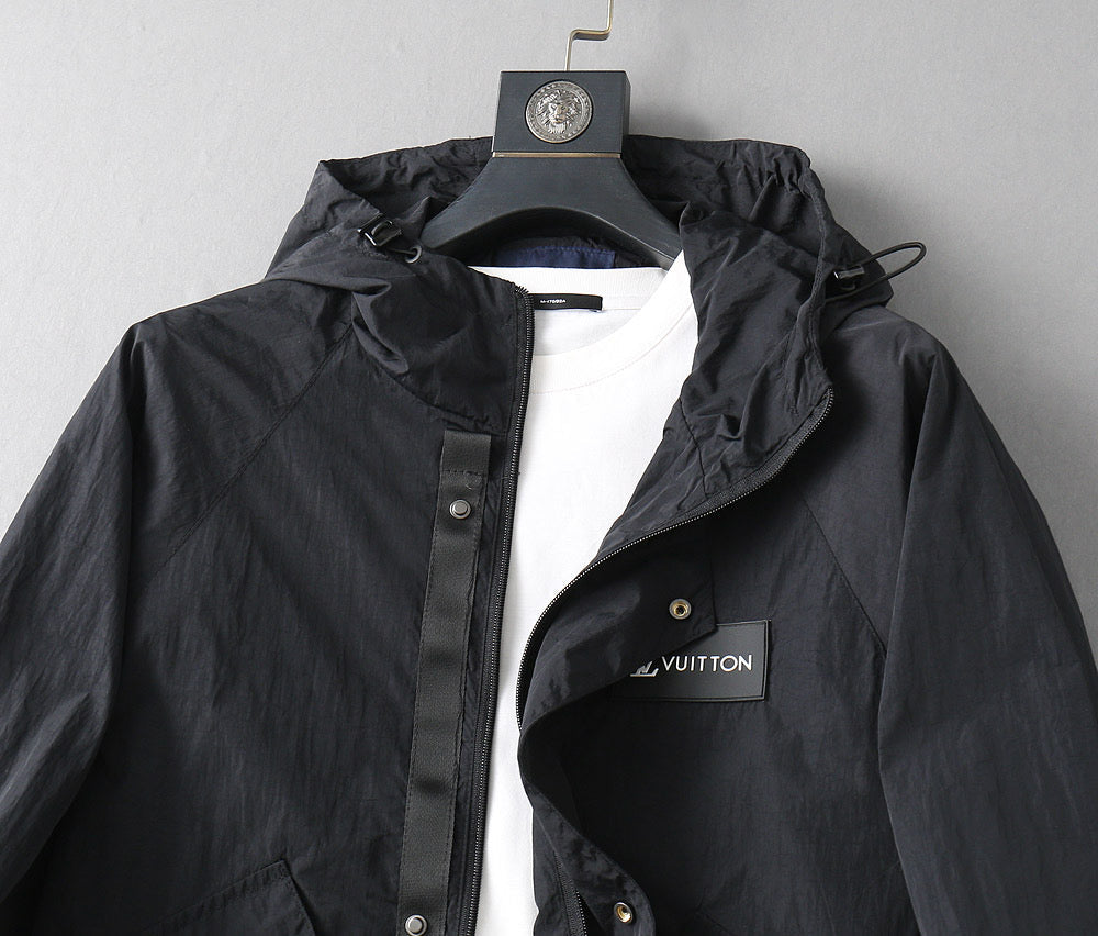 LV HOODED JACKET BLACK 239047