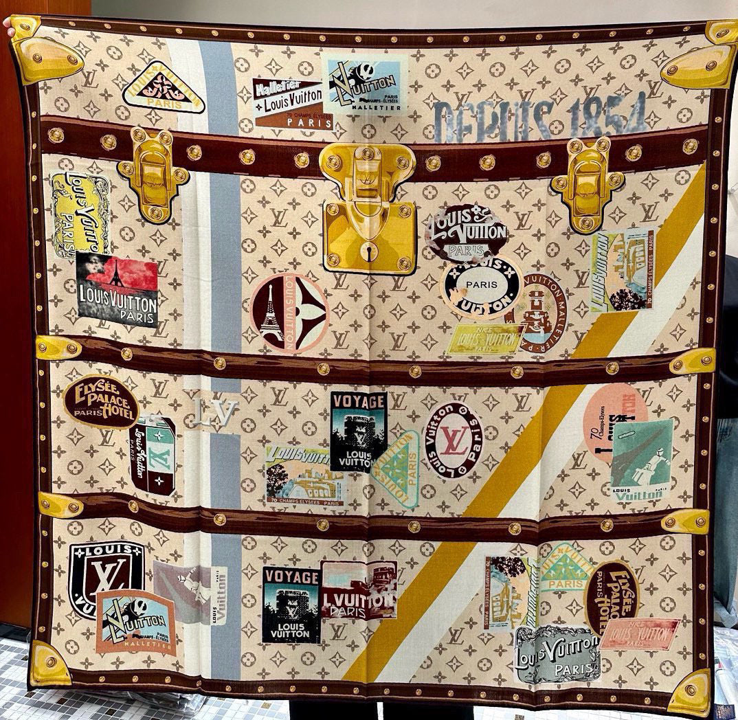 LV SCARF 140 CM IN SILK 732101