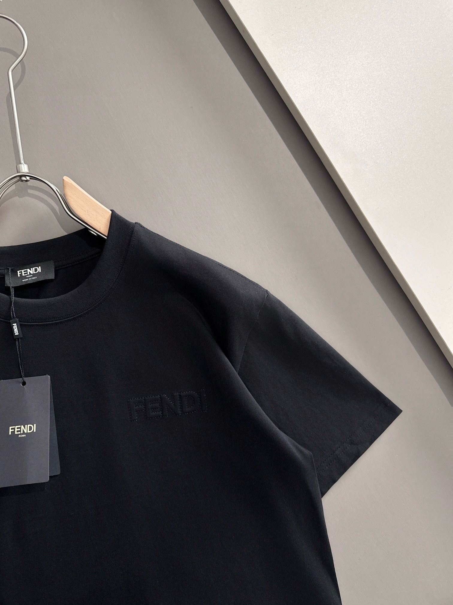 FENDI 26S SHORT SLEEVE T-SHIRT 164