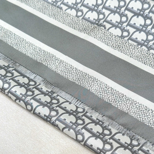 DIOR SCARF 70 CM IN SILK 600304