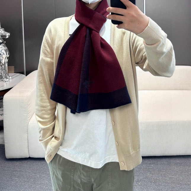 BURBERRY 26S SCARF 180CM IN CASHMERE 305980