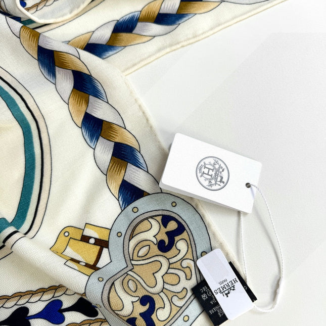 HERMES 26S PRINTED SQUARE SCARF 135 IN CASHMERE AND SILK 309424